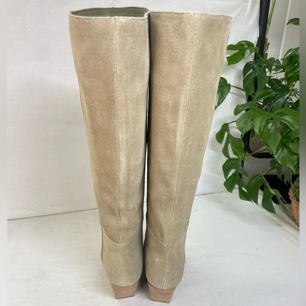 Marc Fisher Challi Pointed Toe Knee High Boot (Women) suede 6M - Picture 7 of 11